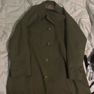 Vintage Burberry’s restoration.